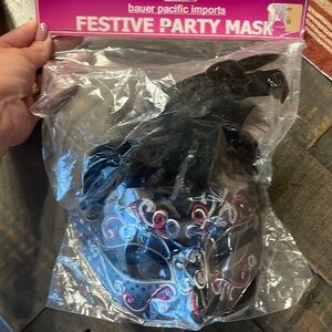 Masquerade Black & Silver Halloween Mask